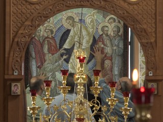 Трехметровый мозаичный образ Воскресения Христова освятили в дубненском храме в Ратмино
