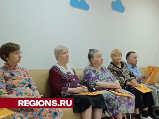 Расчет коммуналки и знание своих прав: для долголетов Лобни провели семинар по ЖКХ