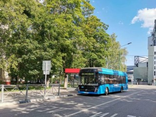 В Химках на автобусный маршрут вышел современный электробус