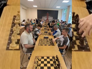 День шахмат в Воскресенске: большой турнир посетит известный гроссмейстер Александр Злочевский