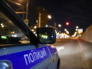 В Балашихе автомобиль влетел в магазин: полицейские разбираются в обстоятельствах ДТП