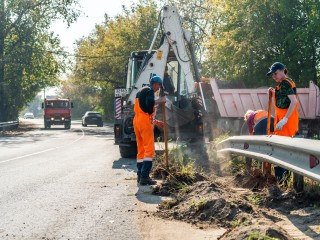 В Пушкинском округе отремонтировали тротуары и очистили дороги от грязи и мусора