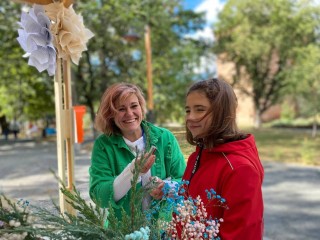 Аромат мокрого песка и кувшинок: запах Михайловской набережной Коломны воплотили в парфюме