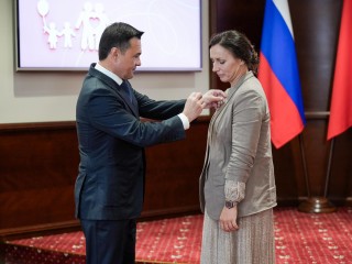 Многодетная мама из Щелкова удостоена ордена «Материнская слава»