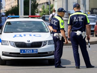 В Красногорске разыскивают водителя и пассажира после повреждения машин и драки