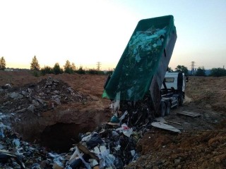 В Подольске пресекли попытку незаконного сброса мусора