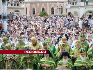 «То, что происходит в мире, пугает»: патриарх Кирилл обратился к верующим на Соборной площади