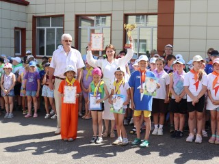Воспитанников школы-интерната наградили за командное и личное первенство в фестивале «Летом с ГТО»
