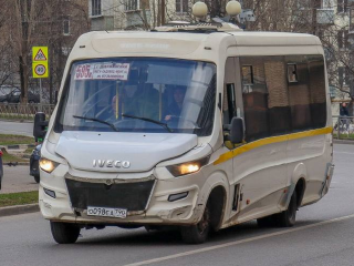 Громко, но не смертельно: в автобусе, курсирующем из Дзержинского, лопнуло колесо