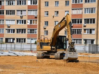 В пятом микрорайоне Жуковского приступили к благоустройству прилегающей территории школы