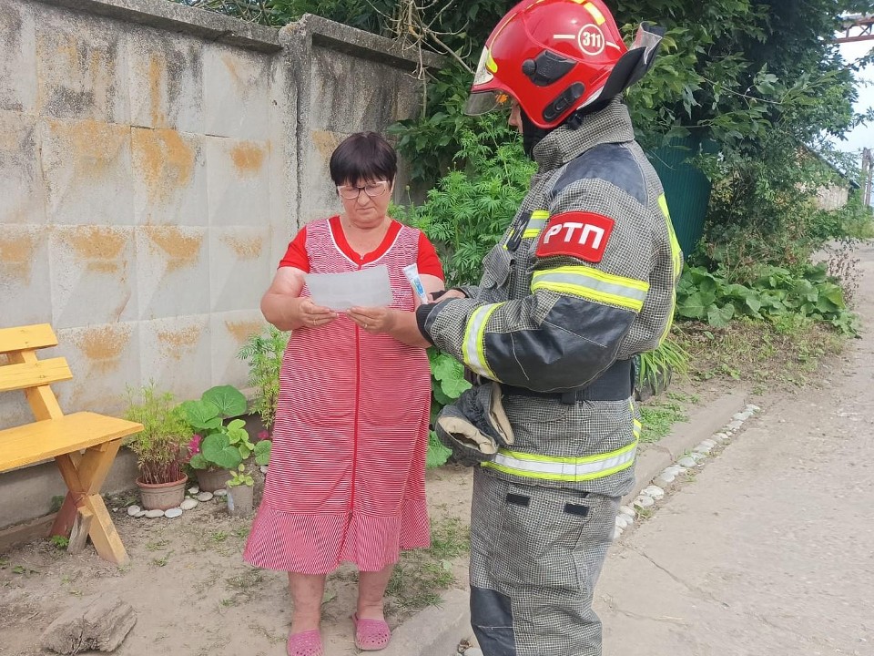 Профилактические рейды по пожарной безопасности провели в пяти округах Подмосковья