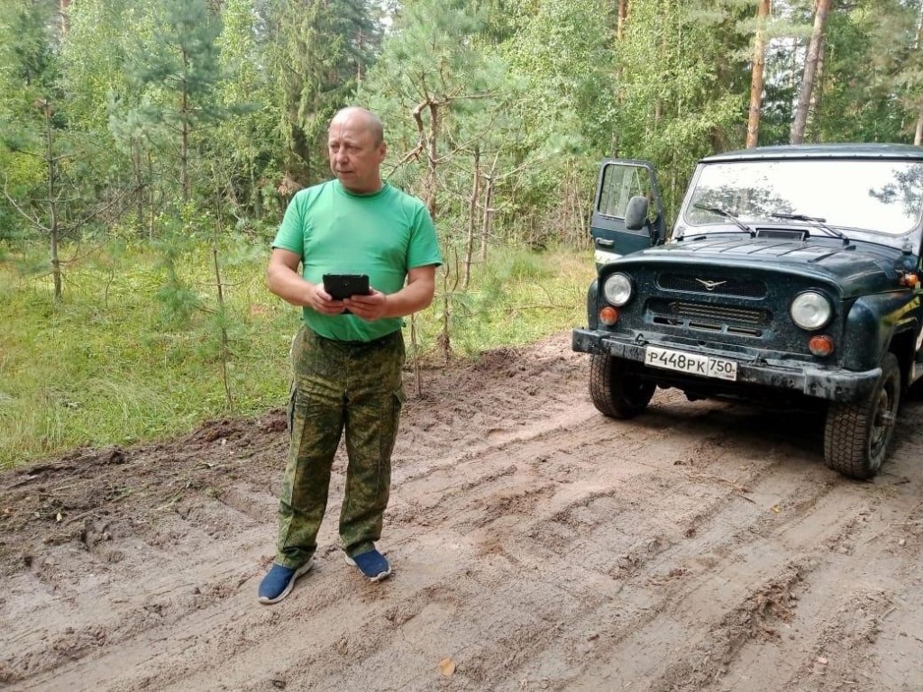 Защитить от огня: в егорьевских лесах обустраивают противопожарные дороги