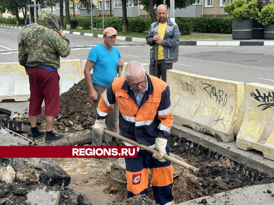 Водопроводный колодец на улице Шамонина в Шаховской отремонтируют по просьбе жителей