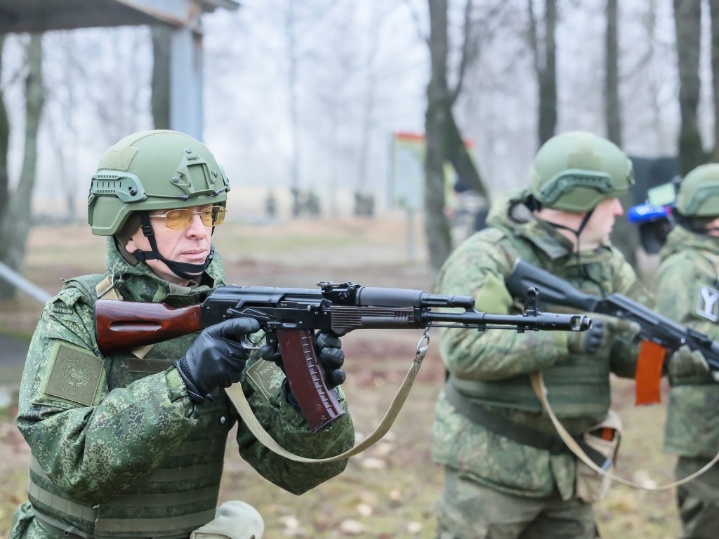 Желающие служить России по контракту могут обратиться в военно-учетный стол Электростали