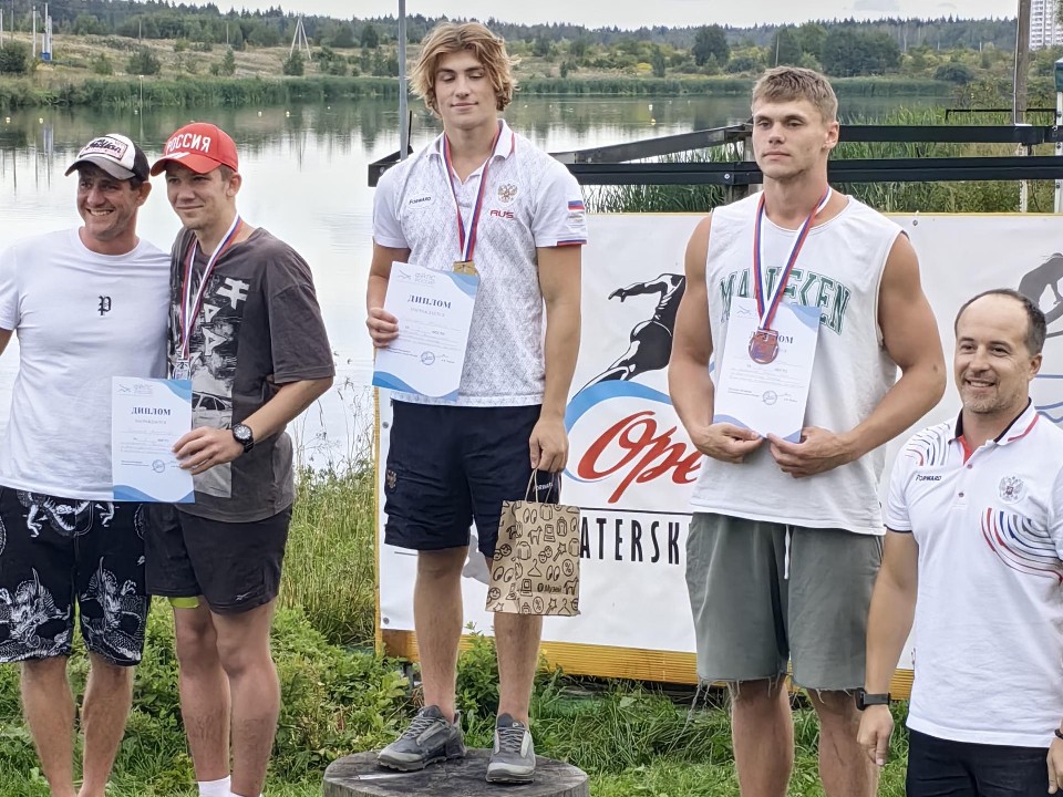 Спортсмены из Дубны заняли весь пьедестал на первенстве России по воднолыжному спорту