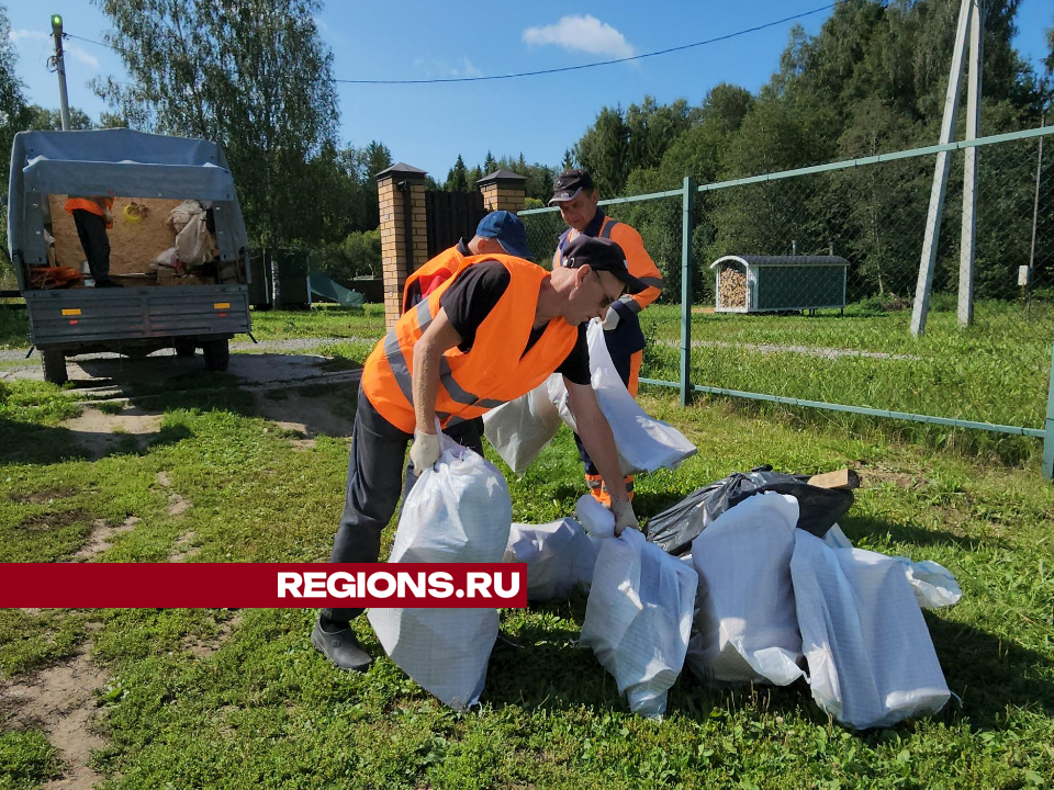 Специальная организация приступила к вывозу строительных отходов в Можайском округе