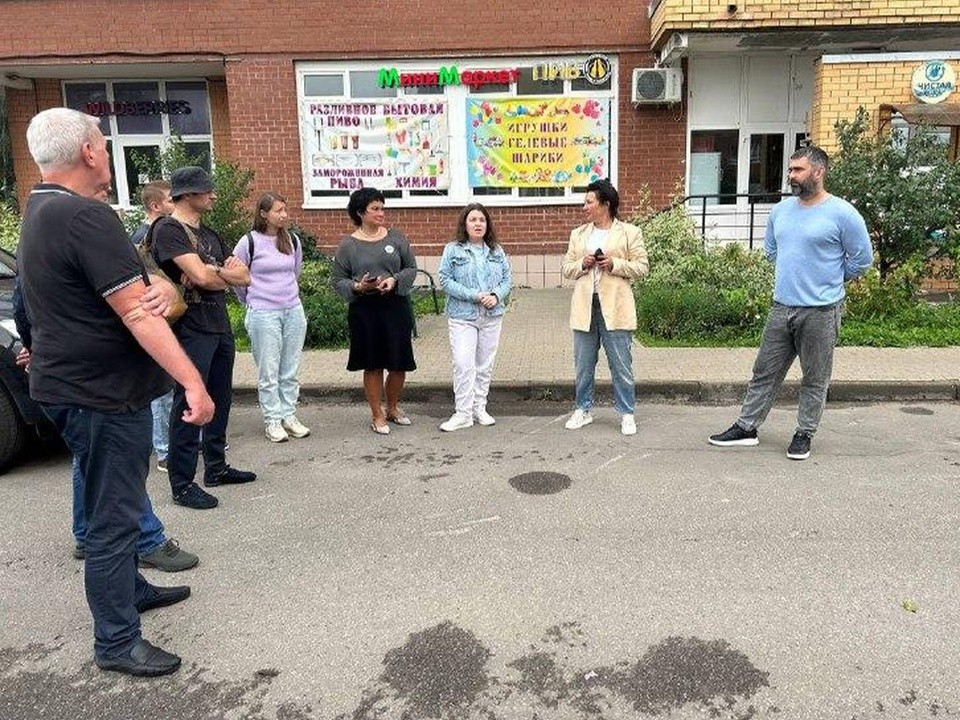 Жителям Лобни рассказали о переменах в микрорайоне Восточный