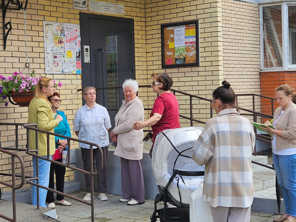 В Свердловском парке Лосино-Петровского установят дополнительные лавочки