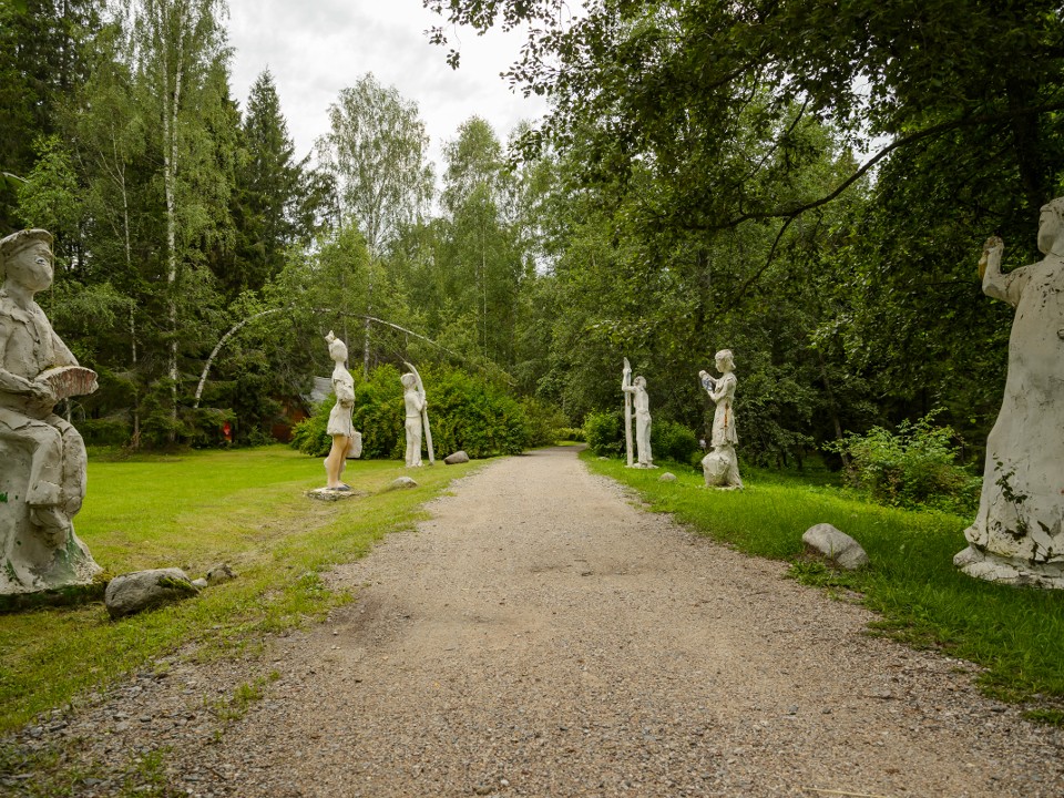 Усадьбы, парки и экофермы: лучшие площадки для фотосессий в Подмосковье