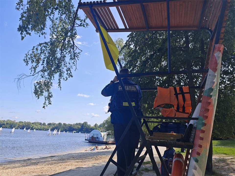 Долгопрудненцам напомнили правила поведения на воде