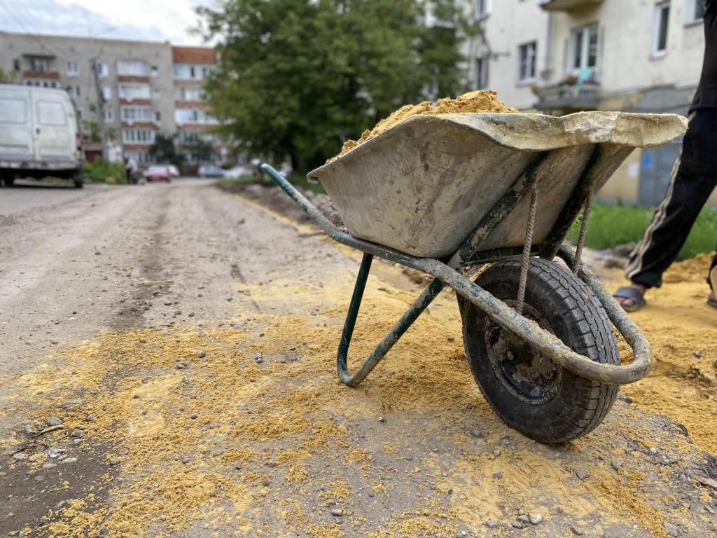 Парковочных мест во дворах на Окском проспекте Коломны станет больше