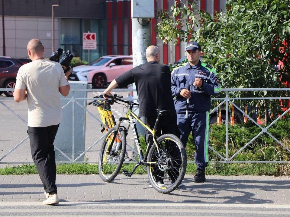 В Мытищах активно выявляют и штрафуют нарушителей на велосипедах и самокатах