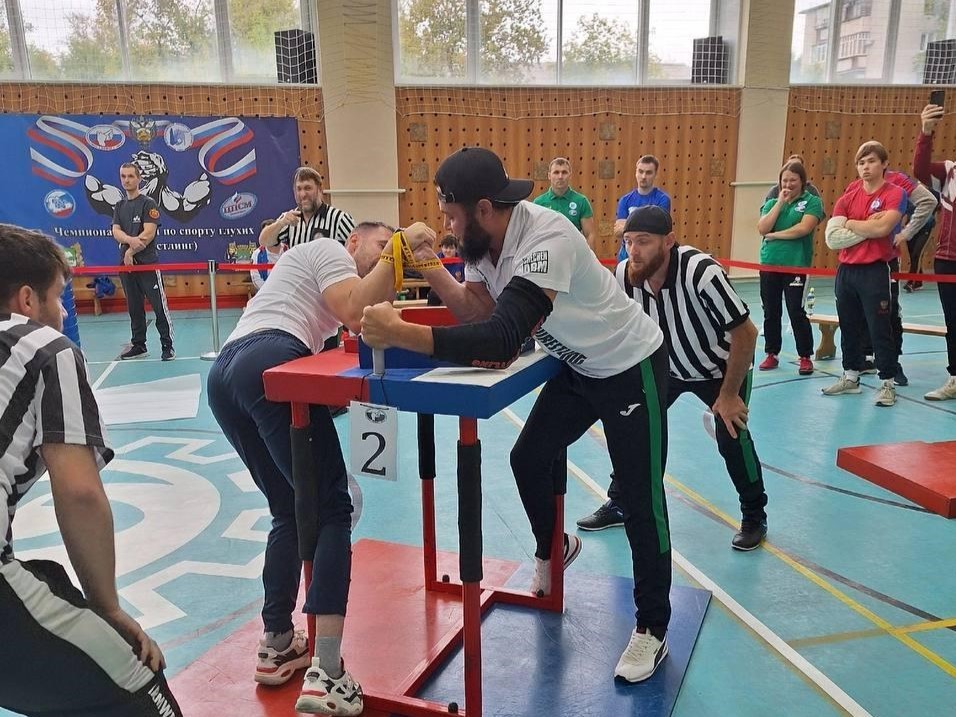 Подмосковный армрестлер занял второе место на крупном чемпионате