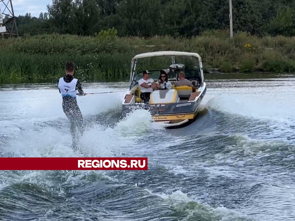 В Химках выступили сильнейшие воднолыжники страны на Чемпионате России