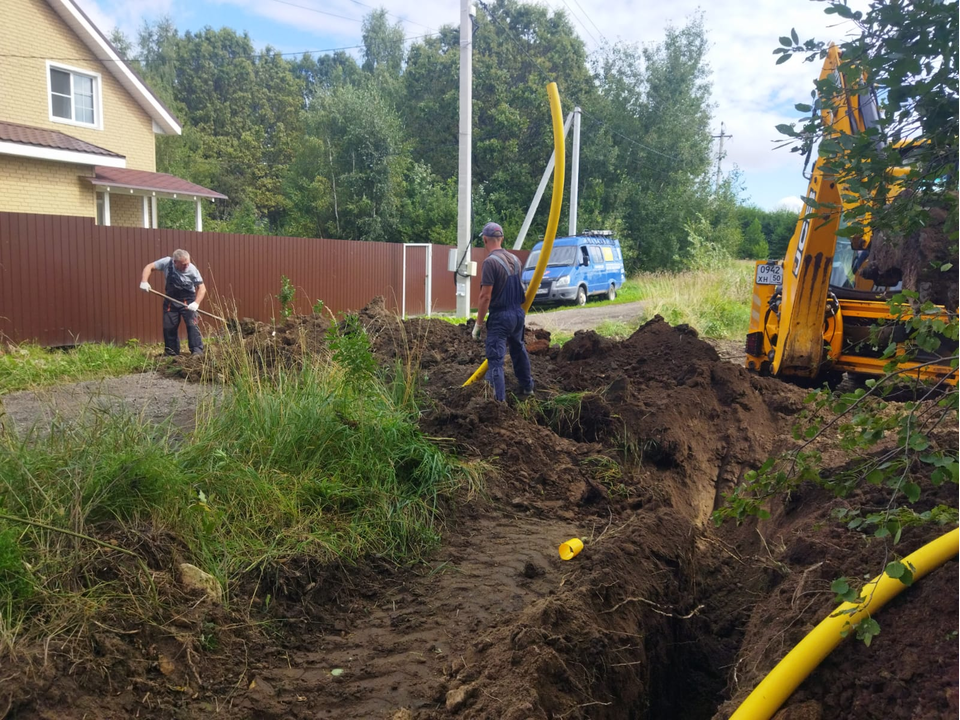 По улице Школьной в деревне Кузяево протянули газопровод