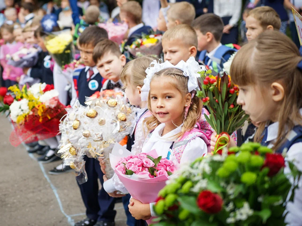 Школьники Сергиева Посада ярко и весело отпразднуют День знаний в парке