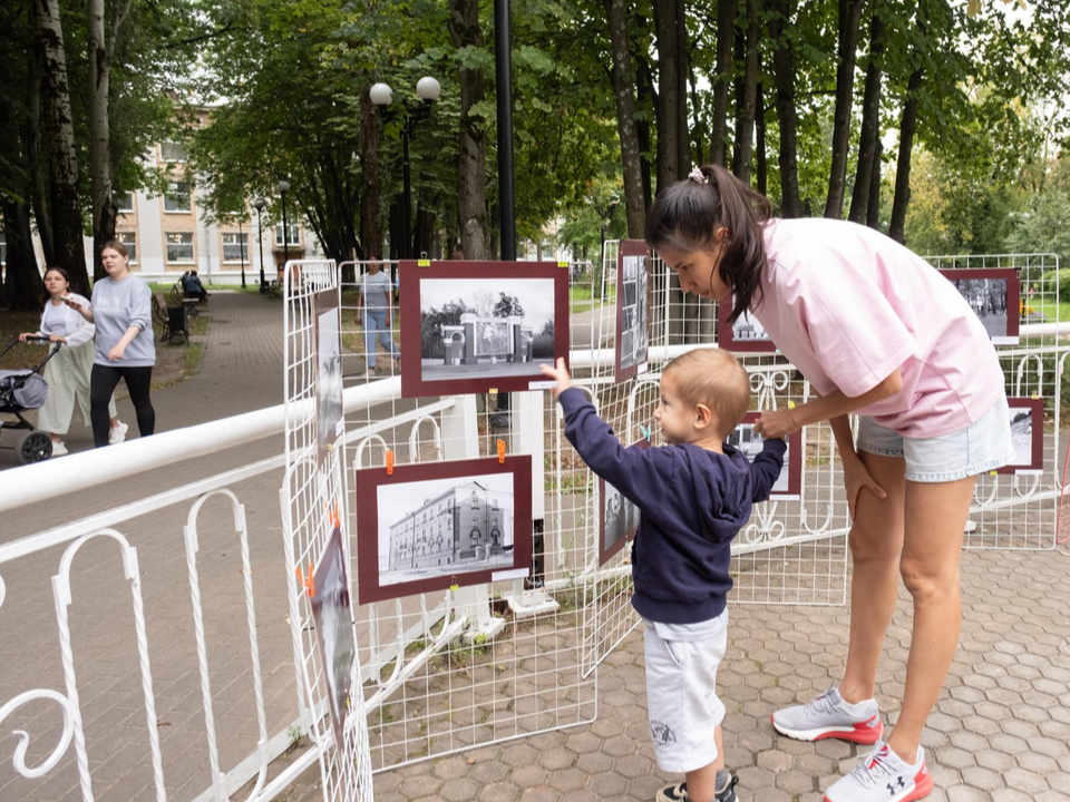 В Центральном парке выяснили, что дети из Лыткарина хорошо знают историю СССР