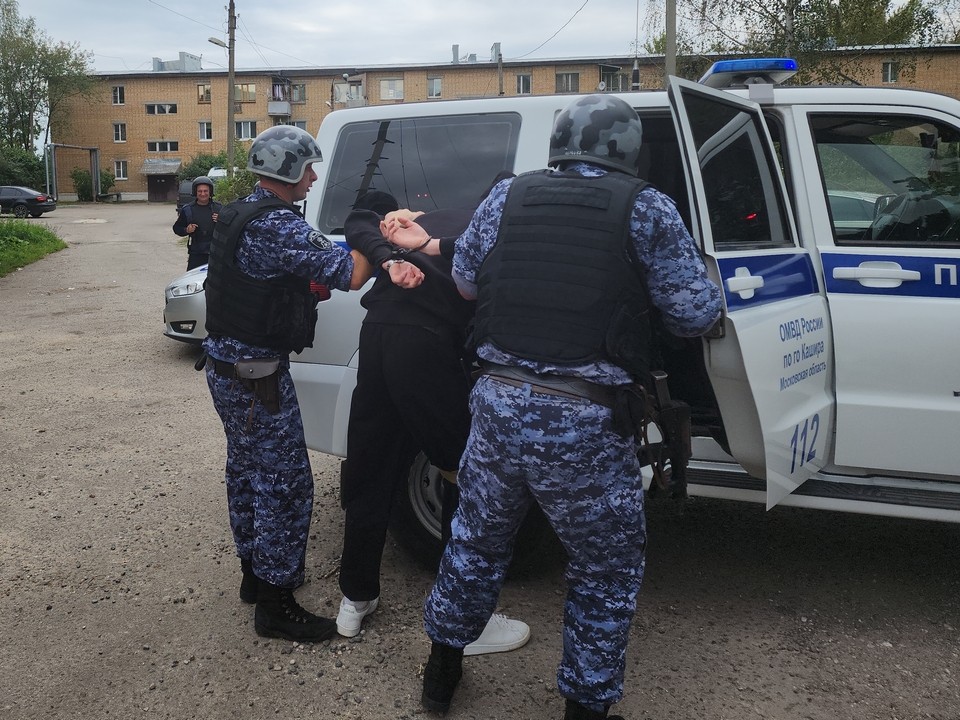 Мужчина в Мытищах нашел банковскую карту и потратил с нее восемь тыс. рублей