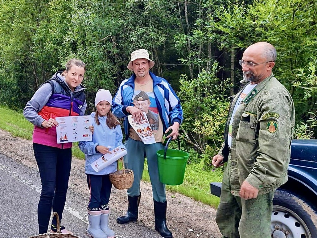 Собрать грибы и не заблудиться: что взять с собой на тихую охоту, рассказали лесники в Шаховской