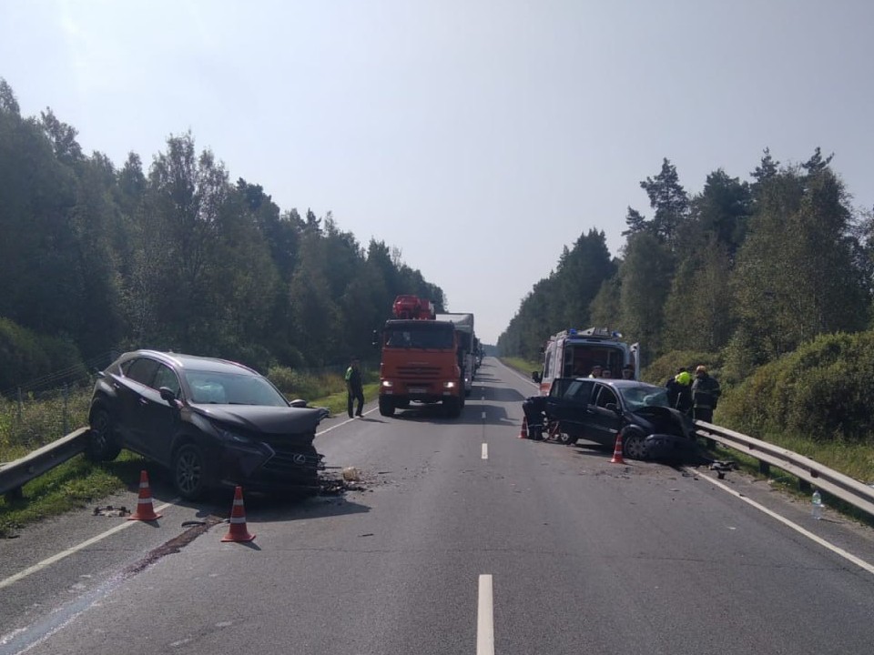 Один человек погиб, четверо пострадали в ДТП в Раменском