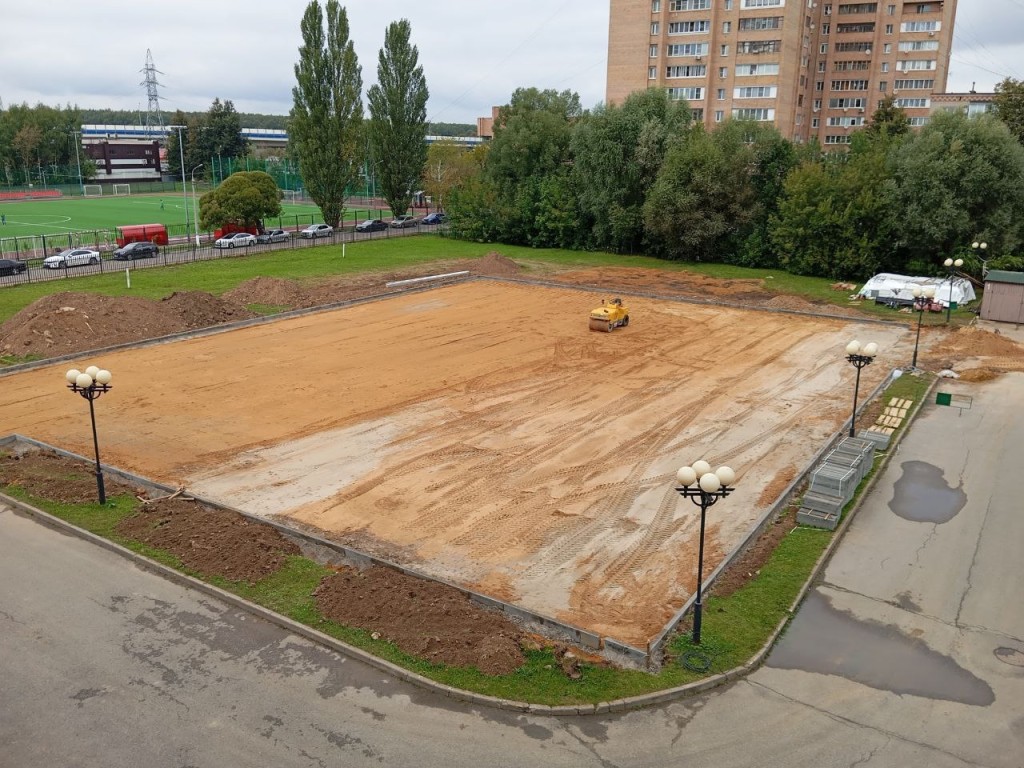 Парковку у спортивного центра «Юность» в Подольске расширят