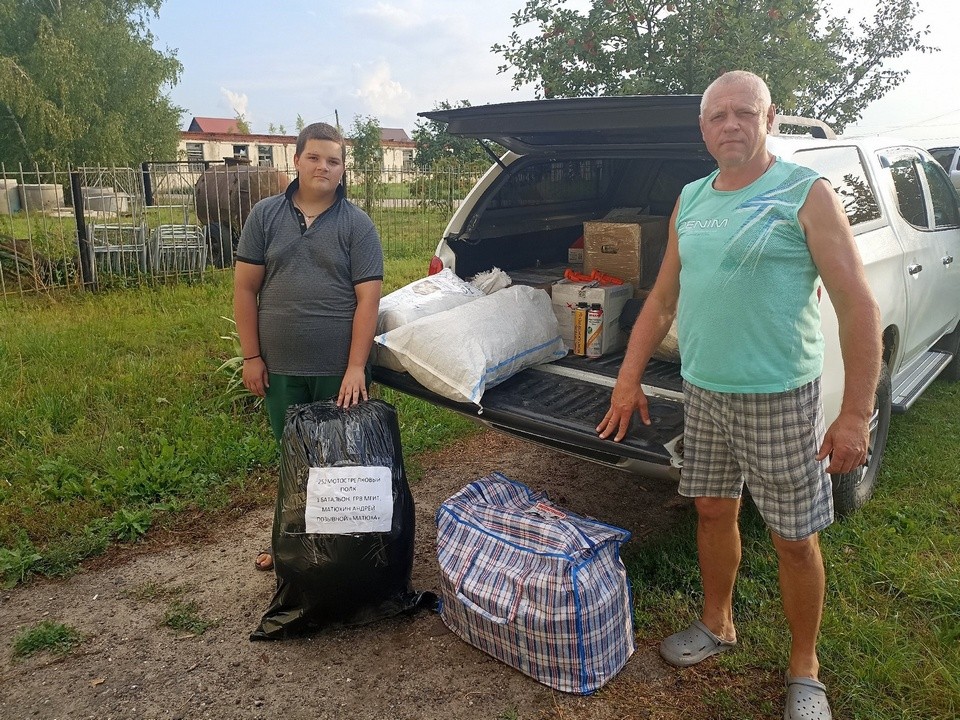 Луховичане собрали гумпомощь для участников СВО