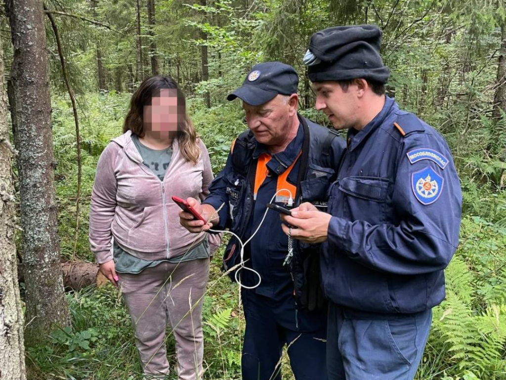 Спасли из болот: заблудившаяся в лесах Сергиева Посада женщина вернулась домой