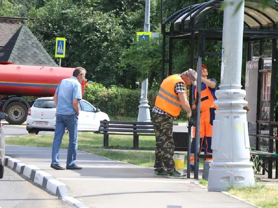 В Красноармейске отремонтировали остановки на проспекте Испытателей