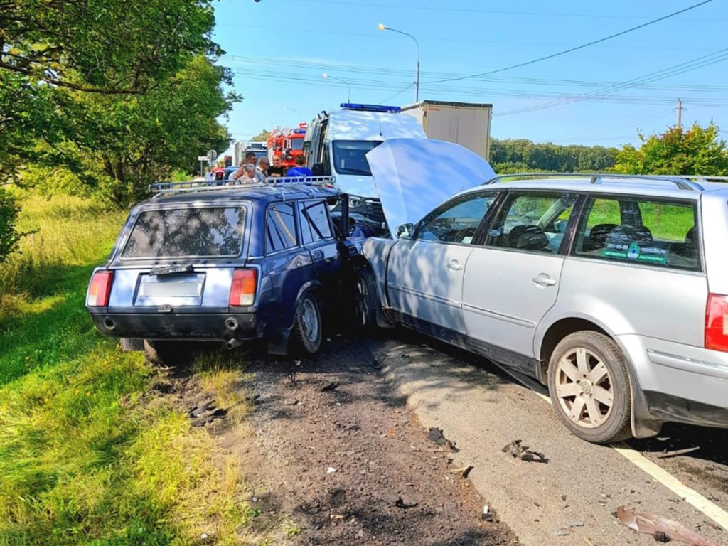 Два автомобиля столкнулись на трассе А-108 в городском округе Ступино