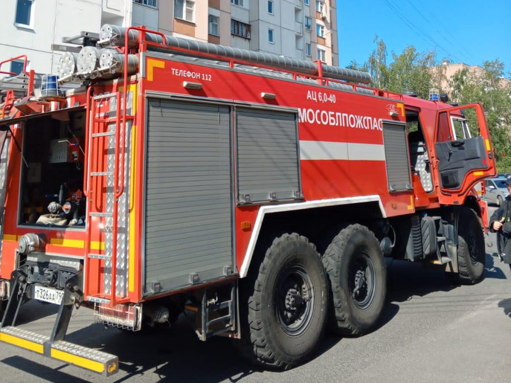 Пожарные потушили условное возгорание в многоквартирном доме в Нахабине