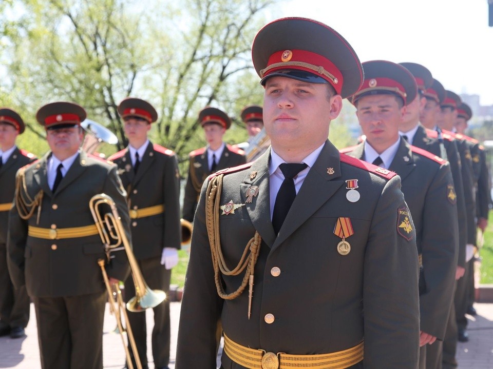 Реутовчане продолжают получать музыкальные подарки ко Дню города