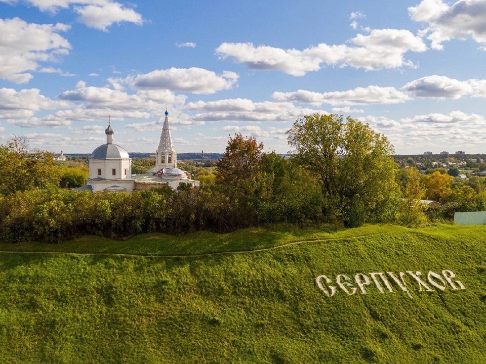 Серпуховский храм Всех Святых проведет молебны перед началом учебного года