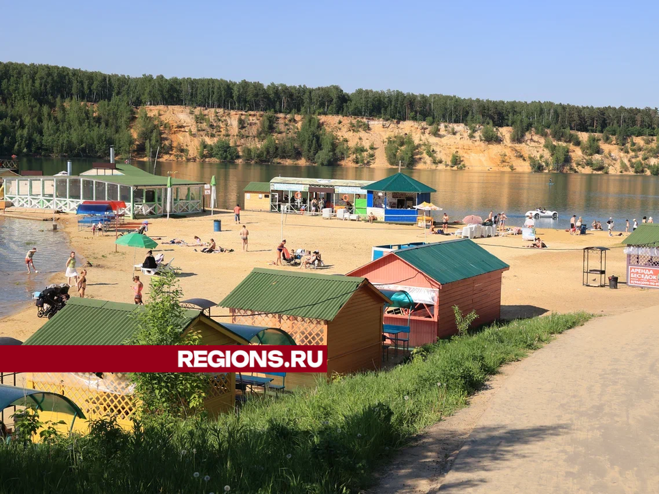 В Дзержинский вернулась жара: можно снова отдыхать на карьере