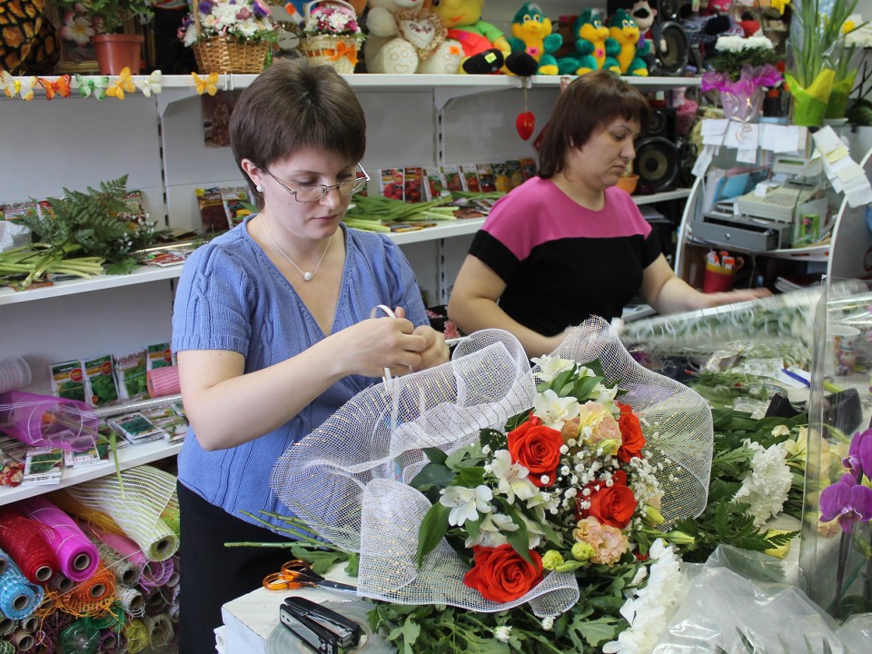 В Подмосковье к 1 сентября откроются более 700 точек по продаже цветов