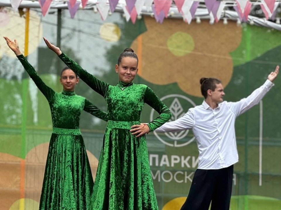 Встречаем День города и гуляем в «Парке знаний»: афиша для дмитровчан на выходные дни