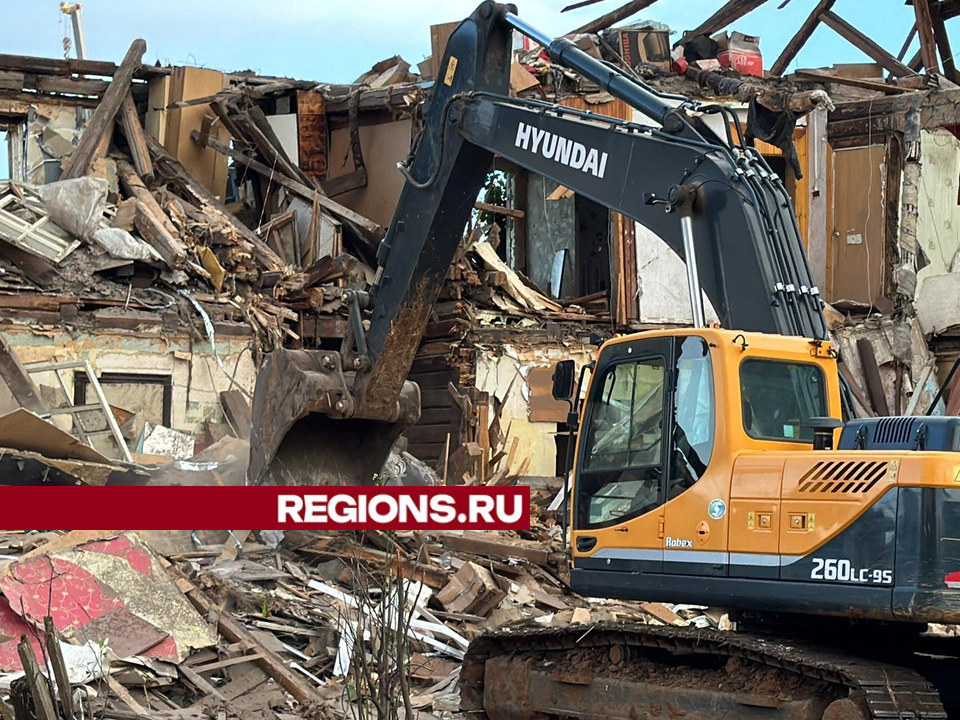 Жителей деревянных бараков на Верхне-Пролетарской продолжают переселять в новые дома