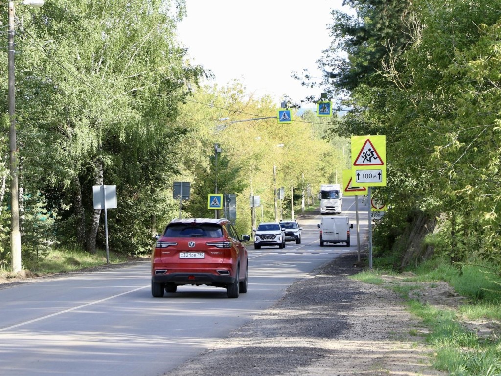 Дороги к образовательным учреждениям отремонтировали в Подмосковье