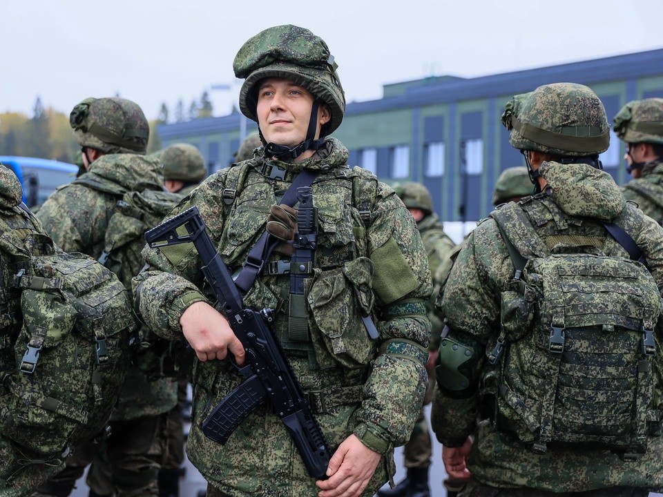 Химчане могут заключить контракт на военную службу