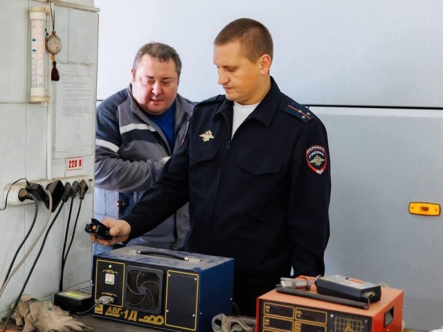 Госавтоинспекция: в Мытищах проверяют карты техосмотра автомобилей