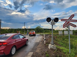 На ж/д переезде в Уваровке организуют одностороннее движение